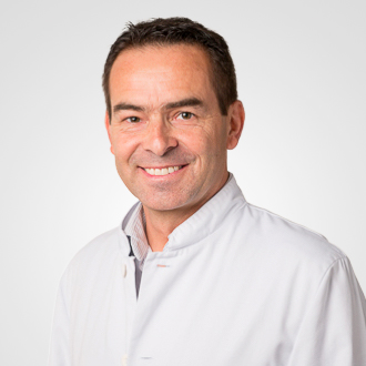 Dr Patrick Vienne