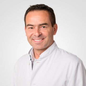 Dr Patrick Vienne